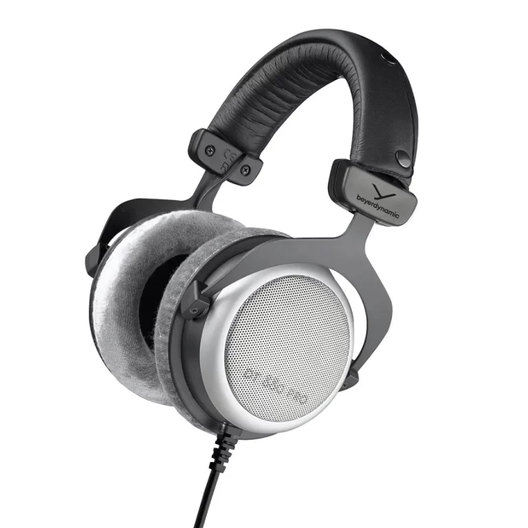 Beyerdynamic DT 880 Pro Headphones